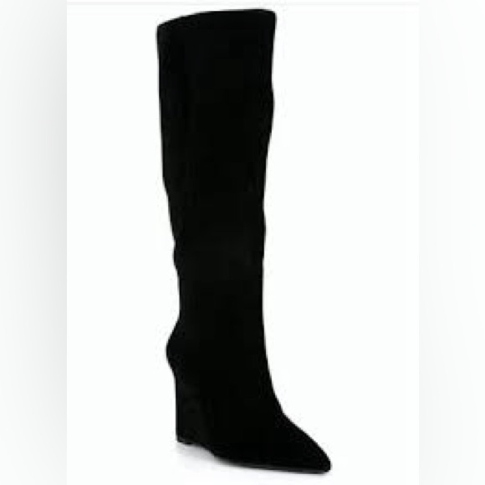 GIANNI BINI NWT wedge Suede Boots